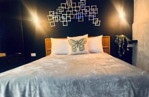 Gobernador Pinero Apartment | Central San Juan Studio