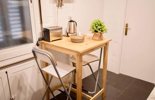 Moncloa - Arguelles Apartment | ★Central & Spacious Apartment★Family, Friends & Couples 3BD