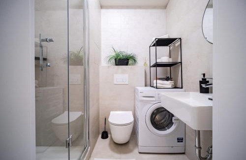 Juh Apartment | Central Studio Modern & Cozy