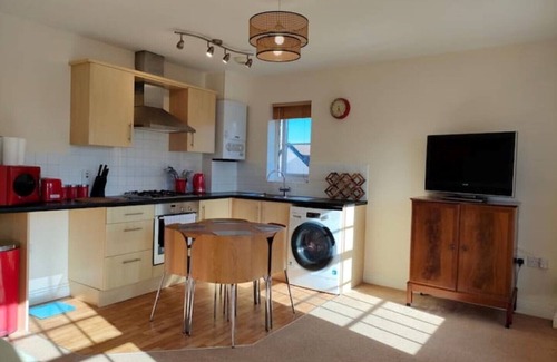 Taunton Apartment | Central Taunton 2-bedroom apartment, great views!