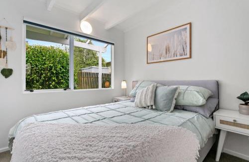 Richmond Heights House | Central Taupo Pet Friendly Retreat With Heat Pumps and Garden