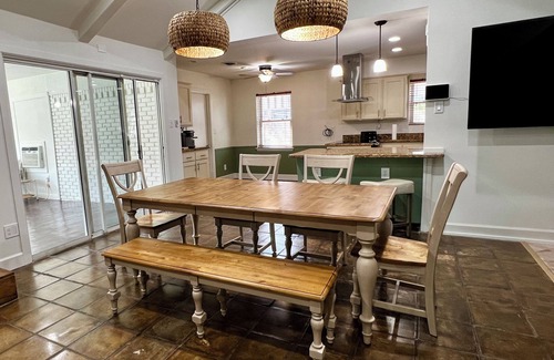 Westbury House | Centrally-loc. Luxury in Houston, Big Heated Pool, Sunroom, Billiards, Sleeps16