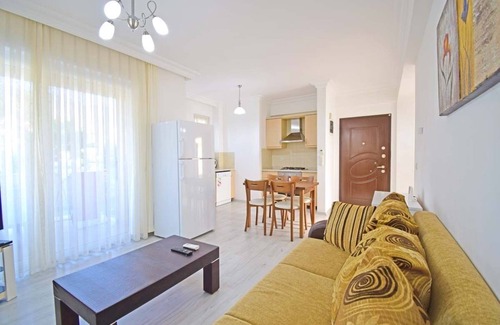 Hisaronu Apartment | Centrally located 2 bed 1 bath apartment in Hisaronu Center with FREE WIFI