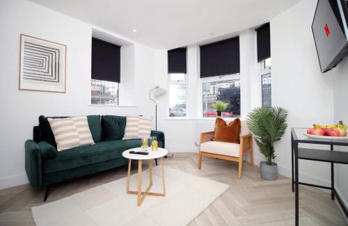 Gabalfa Apartment | Centrally Located 2 Bedroom