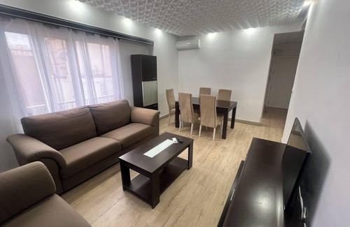 Gandia Apartment | Centrally located apartment and close to the beach