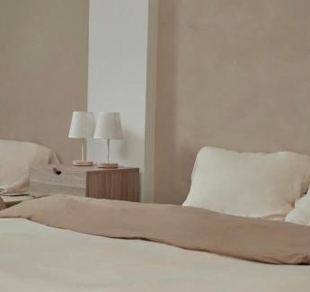 Van Mieu Apartment | Centrally located Homestay in Hanoi - Room 201