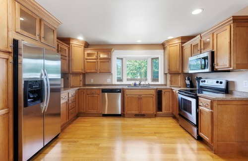 West End House | Centrally located, huge shaded patio with hot tub! Entire place to yourself!