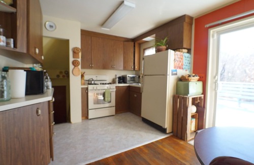 Raritan House | Centrally Located in Bridgewater Raritan area of Somerset NJ.
