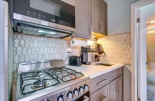 North End Apartment | Centrally Located Ocean City Apt < 1 Mi to Beaches