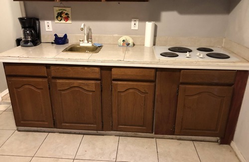 Garfield Apartment | CENTRALLY LOCATED STUDIO