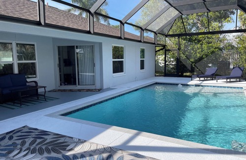 Marco Island House | Centrally located 3-bedroom house with screened-in pool on tropical Marco Island