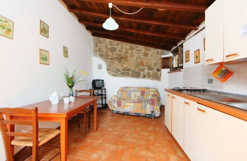 Neri House | Cerbiatto n°5A by Interhome