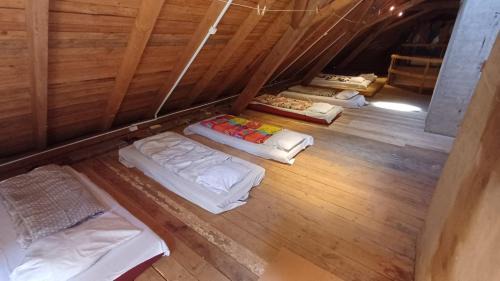 Tabor Hostel | Cesta