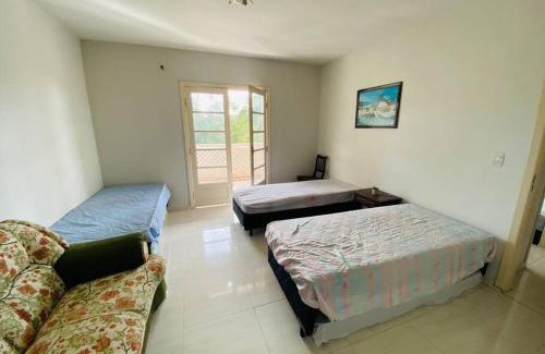 Embu das Artes House | Chácara com Piscina e Amplo Quintal