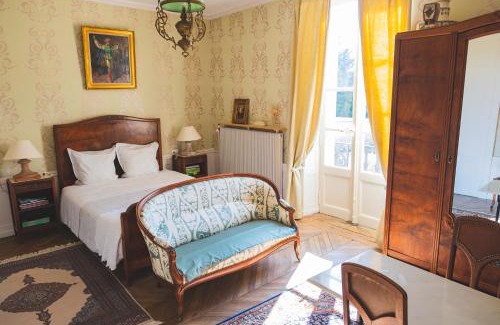 Choloy-Menillot House | Château de Choloy