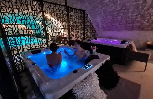 Vernou-sur-Brenne Hotel | Château de Jallanges & Spa à Vouvray - 1h de spa incluse par jour