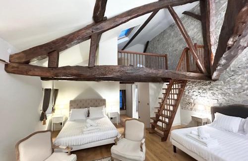 Cruet Bed & Breakfast | Château de la Rive - Suite des Coteaux - Duplex 6 personnes