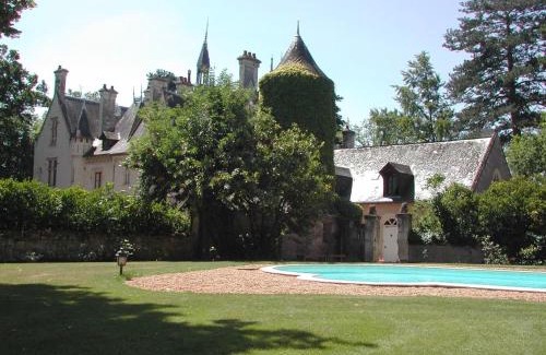 Vivy Bed & Breakfast | Château de Nazé Vivy-Saumur