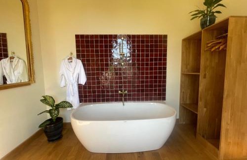 Etang-sur-Arroux Bed & Breakfast | Château de Vaux Morvan