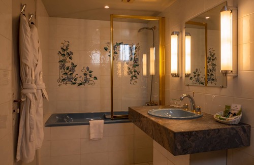 La Ferte-sous-Jouarre Hotel | Château Des Bondons EI