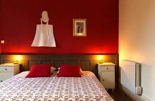 Bayet Bed & Breakfast | Château des Edelins