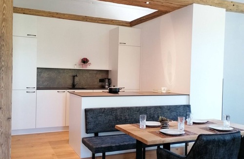 Aurolzmunster Apartment | Château Retreat Near Thermes I Breakfast Included