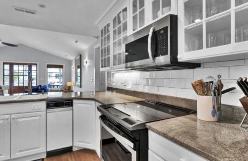 South End House | Chairman of the Boards by Sea Scape Properties