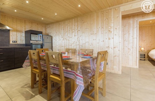 Villarembert House | CHALET COLETTE 2 - LA TOUSSUIRE FONTCOUVERTE