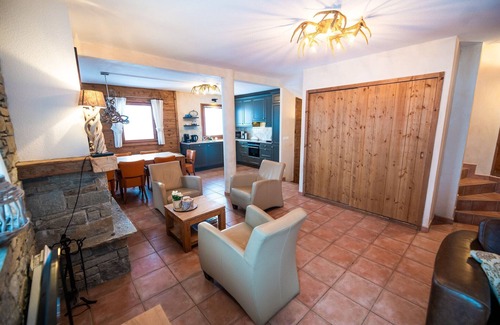 Saint-Francois-Longchamp Ski Chalet | Chalet near the pistes in St. François Longchamp