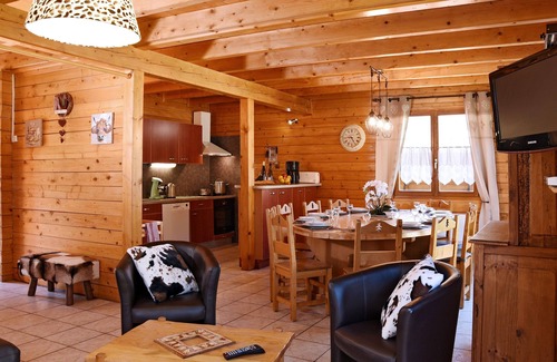 Chatel Ski Chalet | CHALET 12/14 pers quiet