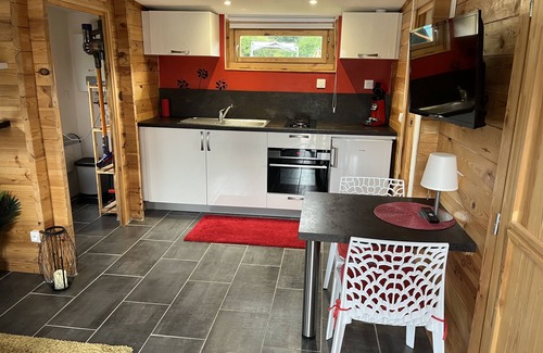 Corcieux Ski Chalet | Chalet 2 personnes avec jacuzzi et piscine partagée
