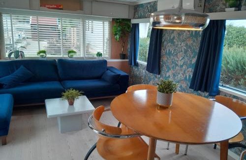 Schoonloo Ski Chalet | Chalet 426 met airco familiecamping de Tien Heugten Schoonloo Drenthe