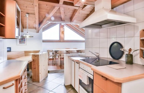 Grindelwald Apartment | Chalet Abendrot apARTments by Interhome