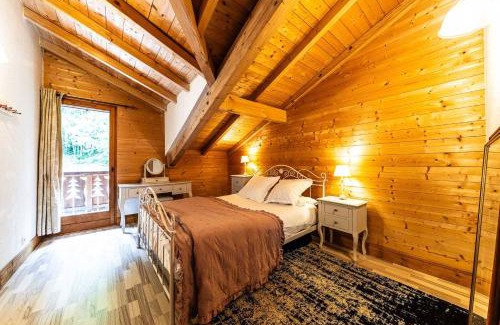Saint-Jean-dʼAulps House | Chalet Abricotine, sleeps 10, Hot tub