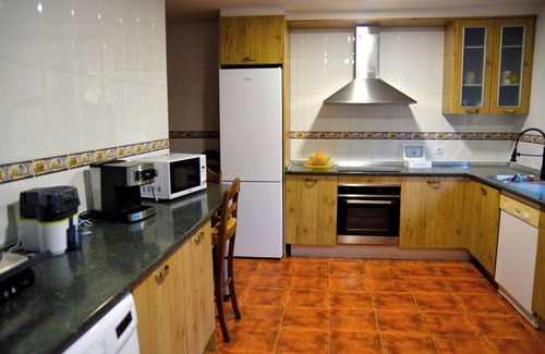 Trescasas House | Chalet Adosado en Trescasas a 10 Minutos en Coche del Centro de Segovia