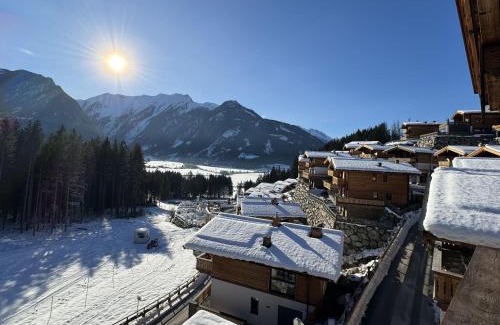 Schonbach Ski Chalet | Chalet in Neukirchen near Ski Slope