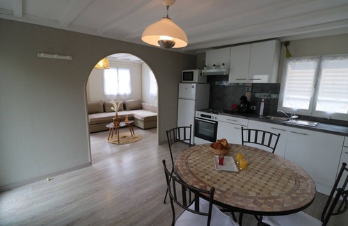 Audelange Ski Chalet | Chalet au Bord de L'eau