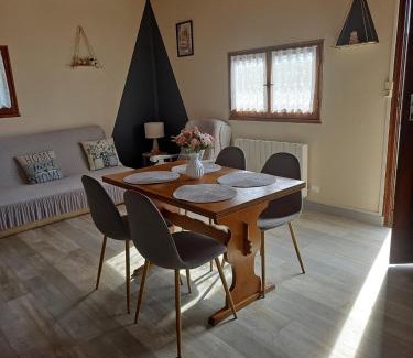 Thieffrans Apartment | Chalet au bord de l'Ognon