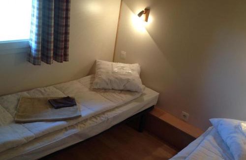 Lempdes-sur-Allagnon Other | Chalet avec Terrasse, 2 chambres, pour 6 pers. - API-1-52-609