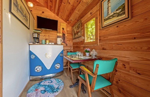 Plougastel-Daoulas Ski Chalet | Chalet 'Avec Jardin Vue Mer 100m' with Sea View, Private Terrace and Private Garden