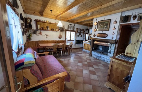 Treviso Bresciano Ski Chalet | CHALET "BAITA CAVACCA"