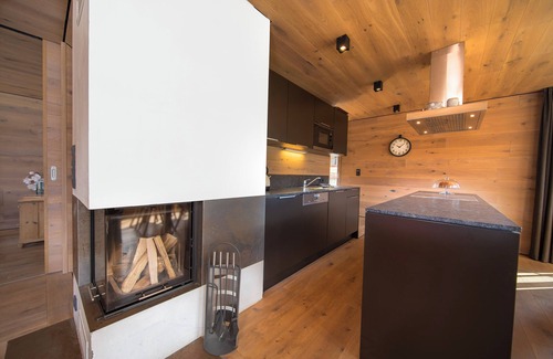 Bramberg am Wildkogel House | CHALET BERGBLICK, 225m² luxury directly at the gondola and ski slope, private sauna