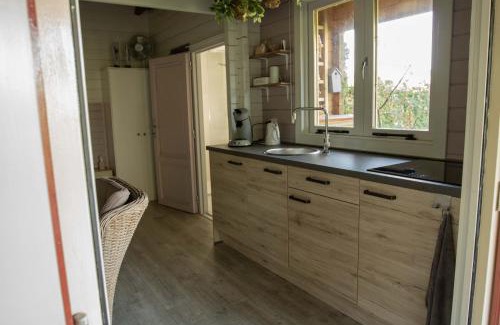 Benningbroek Bed & Breakfast | Chalet Ben in Broek