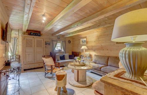 Flumet Apartment | Chalet Cœur de Marie avec sauna et jacuzzi - Val d'Arly