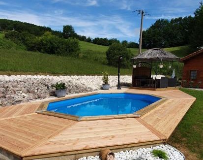 Dausse Ski Chalet | Chalet charmant à Dausse avec piscine et jardin