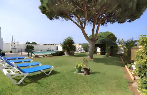 Conil de la Frontera House | Chalet con piscina privada y barbacoa solo familias