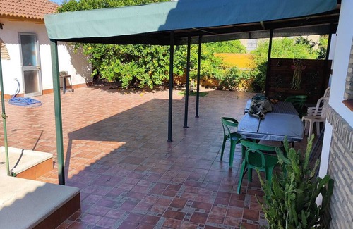 Alcala de Guadaira Ski Chalet | Chalet con Piscina a 10 min de Sevilla