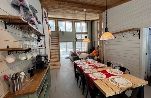 Saint-Philemon Ski Chalet | Chalet de l'Érablière spa