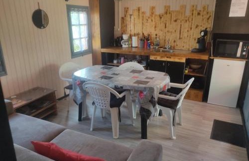 Noyen-sur-Sarthe Ski Chalet | Chalet de l'amitié