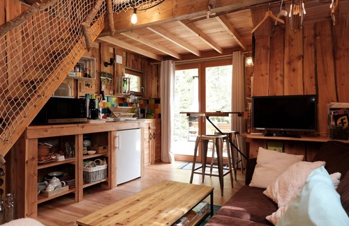 Epinal Apartment | Chalet des amoureux-nature lodging in the Vosges